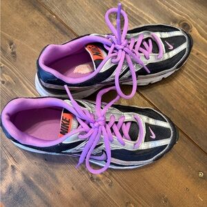 Nike Black and Purple Athletic Shoes